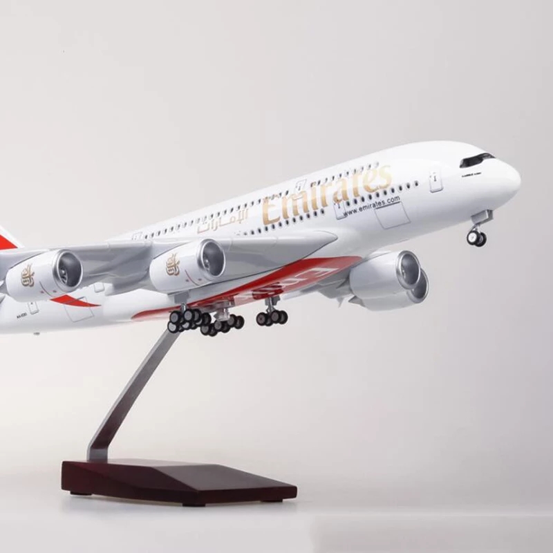 Kids Toys Uae - 1/160 Scale Airbus A380 UAE/Emirates 18