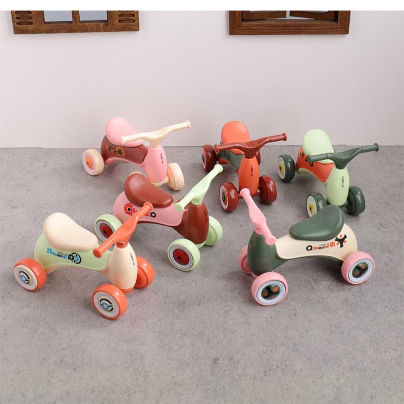 1Pcs Simulation Mini Cute Kids - Kids Toys Scooter recension och pris