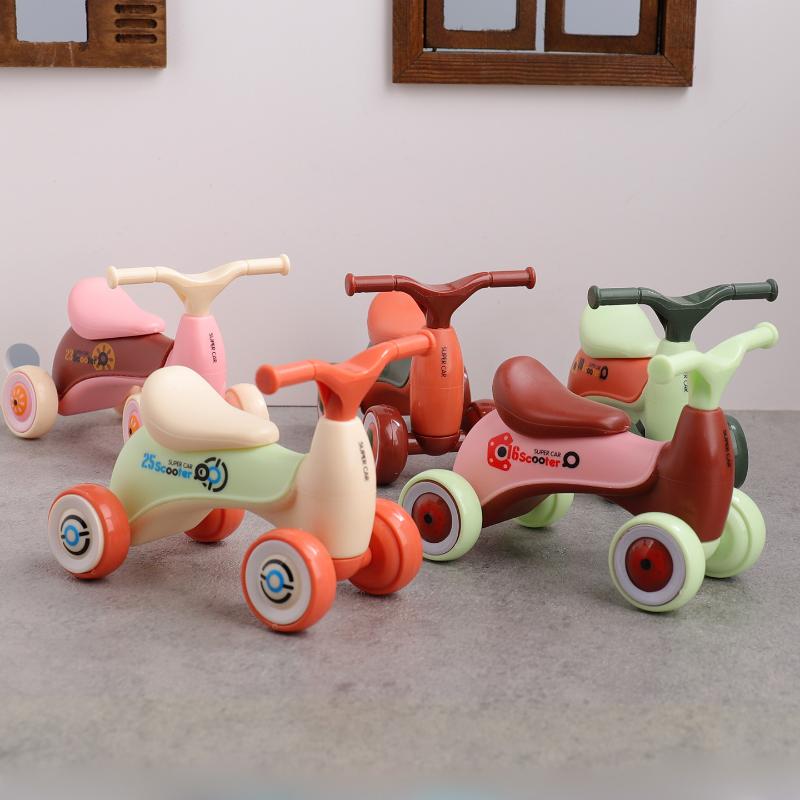 1Pcs Simulation Mini Cute Kids - Kids Toys Scooter recension och pris